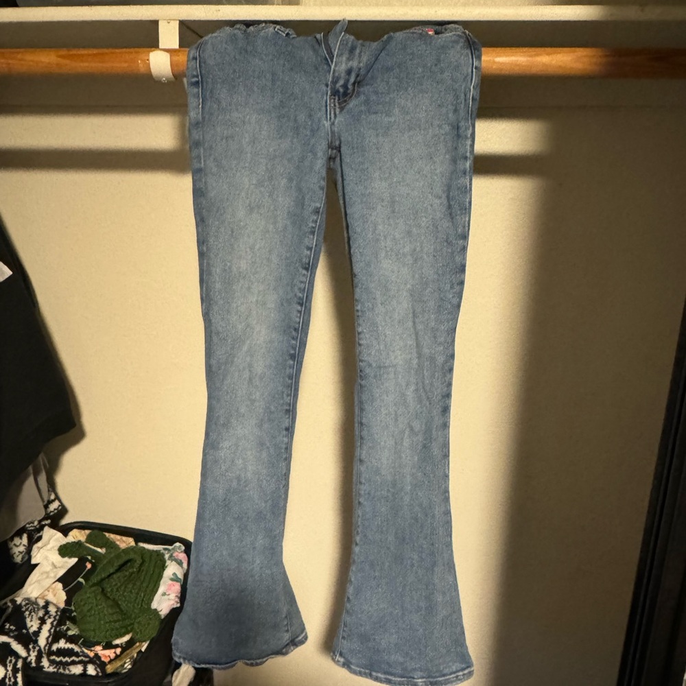 Rsq low rise flare jeans size 23